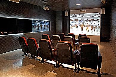 《英雄传说：黎之轨迹2》中文体验版上线 豪华版8折优惠